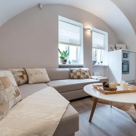H75 Centre Apartmán
