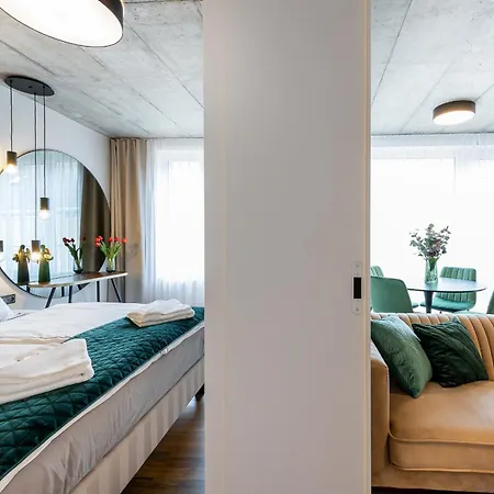 H75 Centre Apartmán
