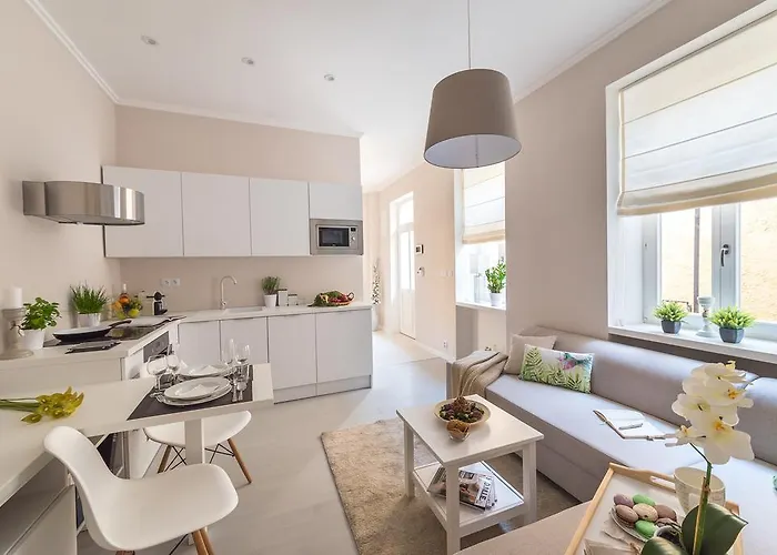 H75 Centre Apartment